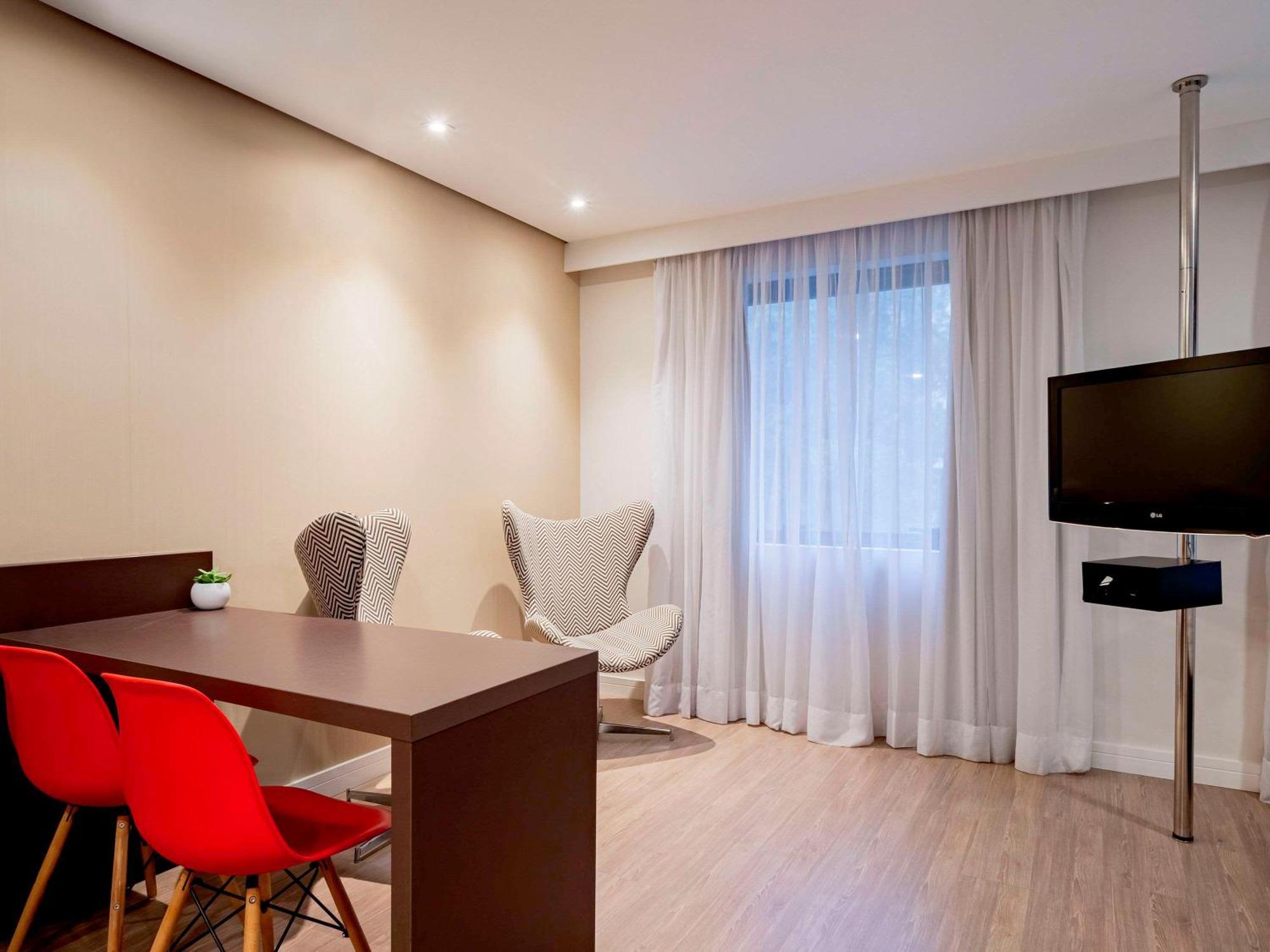 Mercure Sao Paulo Moema Times Square Екстериор снимка